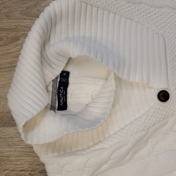 NAUTICA XL Thick Knitted Sweater - Picture 2 of 4